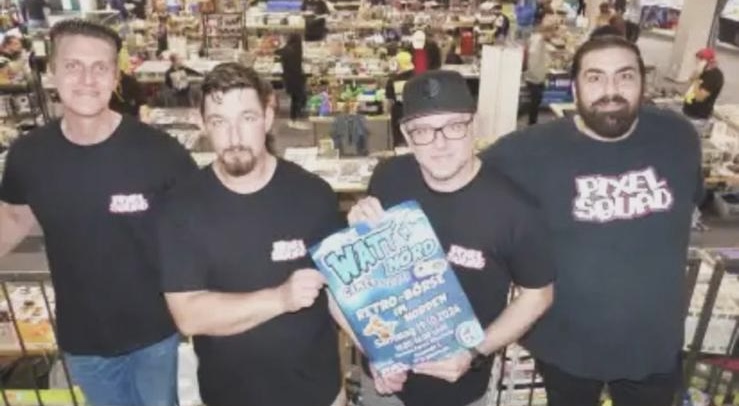 Das Team der ersten WATT’N’NÖRD mit dem blauen Flyer