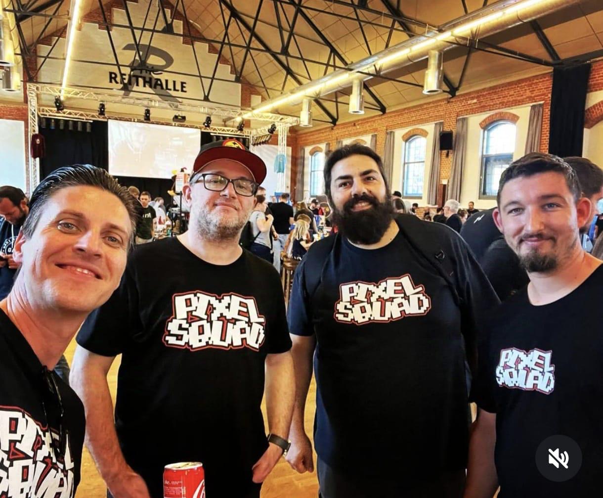 Gemeinsames Gruppenfoto der ersten Börse